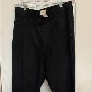 NWOT Chico’s suede like black pants